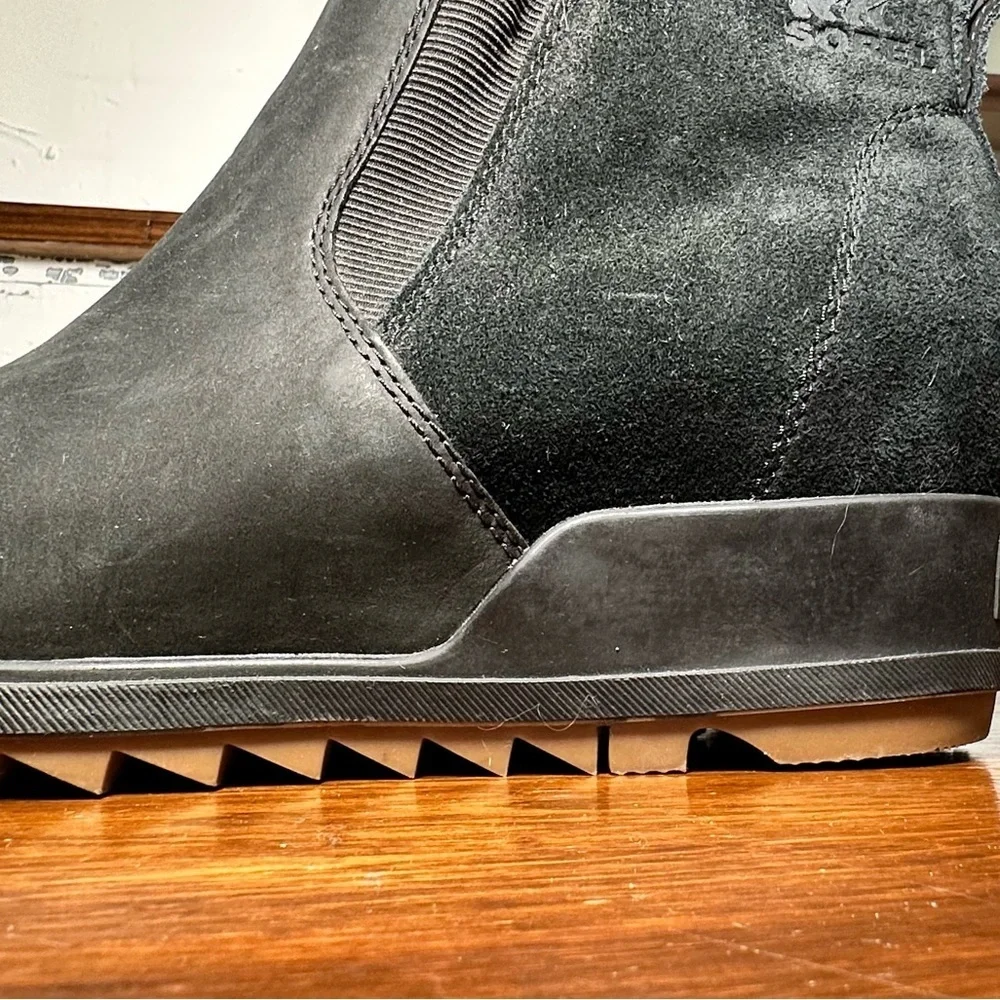 Sorel Evie II Chelsea Waterproof Wedge Ankle Boots Size 10 GUC